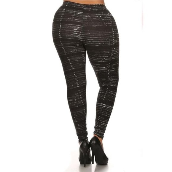 (Plus) Curvy Black and White Tie Dye Print Peach Skin Leggings - Picture 3 of 5